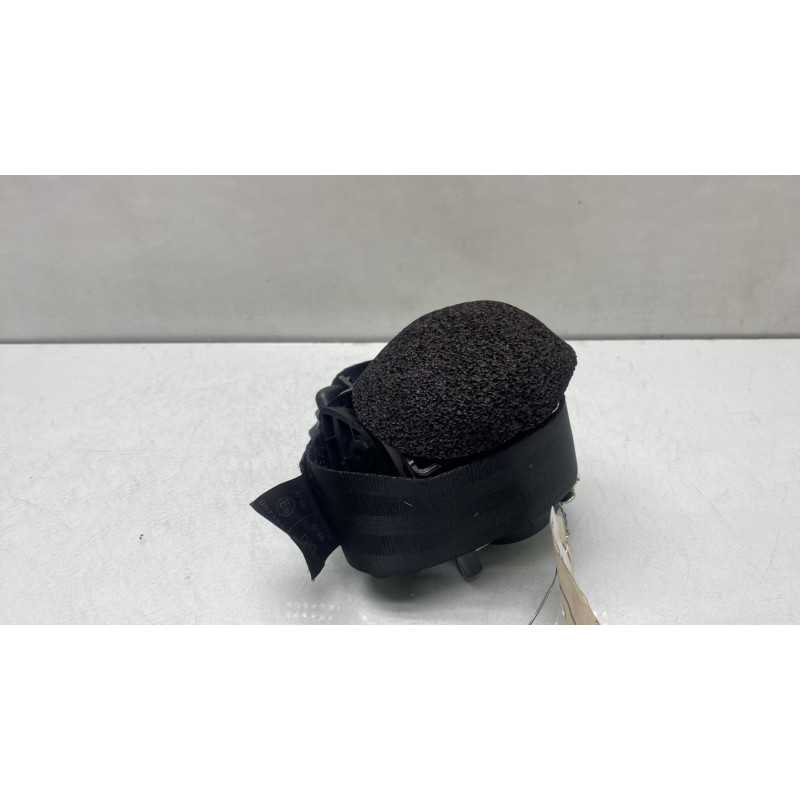Ceinture arriere gauche TOYOTA AVENSIS 3 Photo n°3