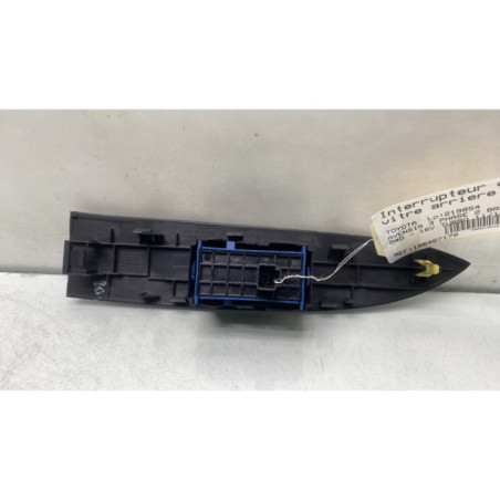 Interrupteur de leve vitre arriere droit TOYOTA AVENSIS 3