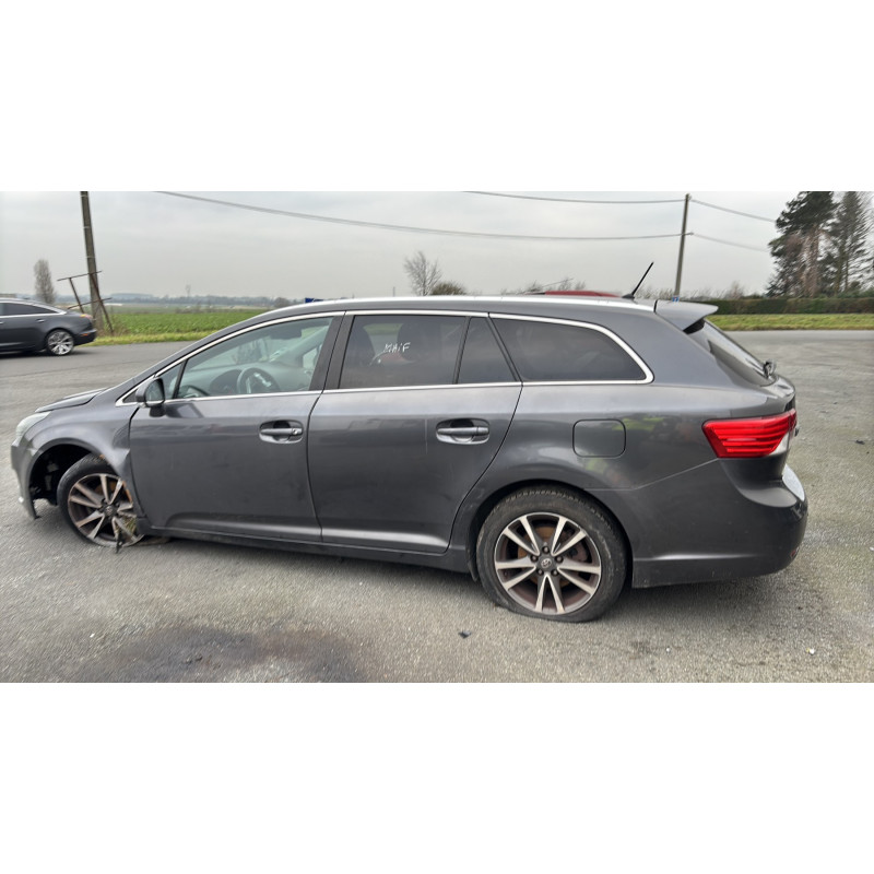 Plage arriere TOYOTA AVENSIS 3 Photo n°12