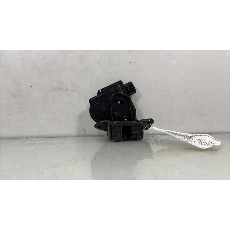 Serrure de coffre TOYOTA AVENSIS 3 Photo n°4