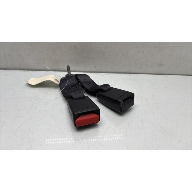 Attache ceinture arriere gauche DACIA SANDERO 2 Photo n°1