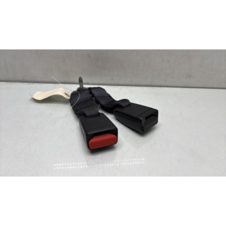 Attache ceinture arriere gauche DACIA SANDERO 2 Photo n°1