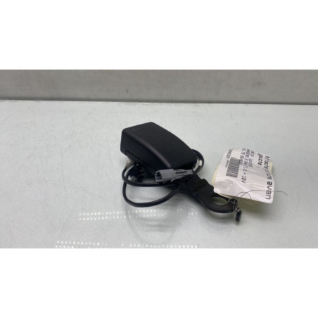 Attache ceinture avant gauche DACIA SANDERO 2