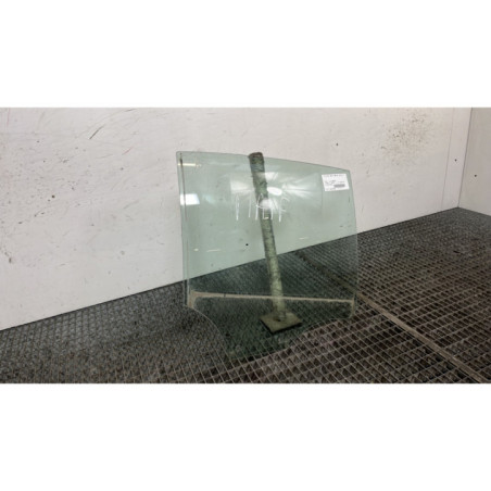 Vitre arriere droit OPEL CORSA F