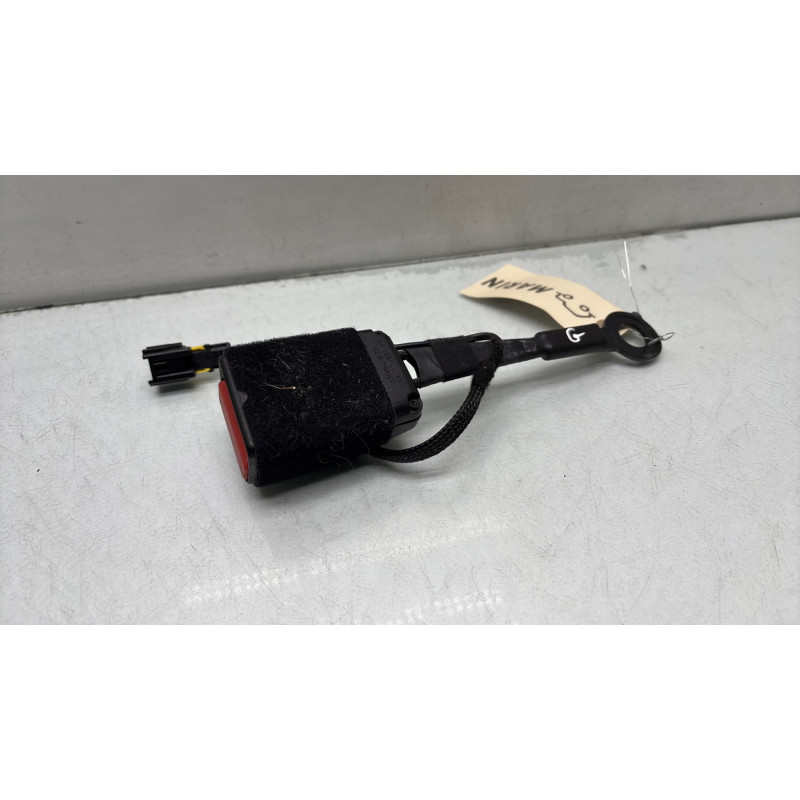 Attache ceinture avant gauche OPEL CORSA F Photo n°2