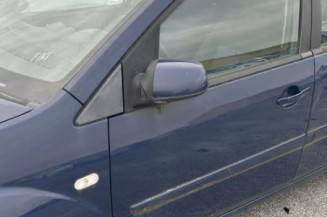 Pompe de direction FORD FIESTA 5