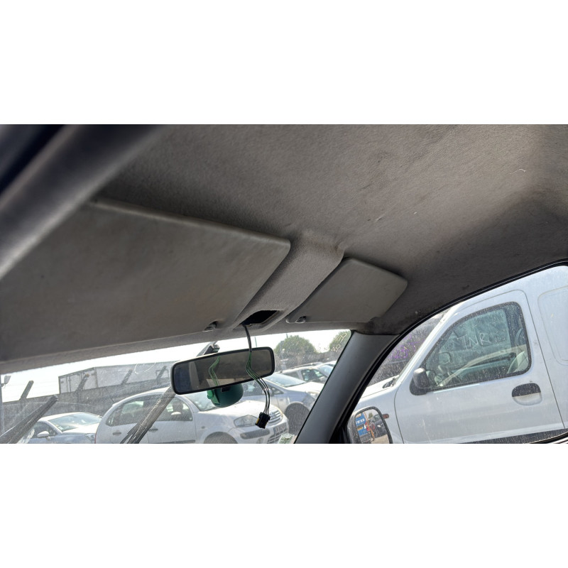 Vitre avant droit PEUGEOT PARTNER 1 Photo n°17