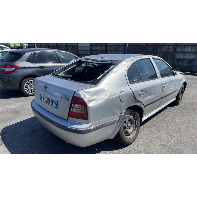 Serrure avant droit SKODA OCTAVIA 1 Photo n°7