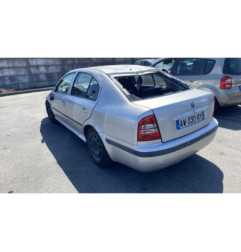 Serrure avant droit SKODA OCTAVIA 1