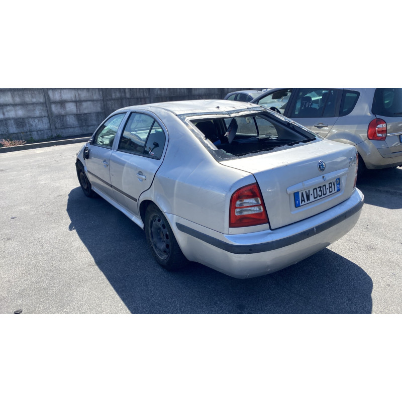 Serrure avant droit SKODA OCTAVIA 1 Photo n°8