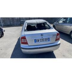 Serrure avant droit SKODA OCTAVIA 1