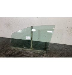 Vitre avant gauche FORD C-MAX 1