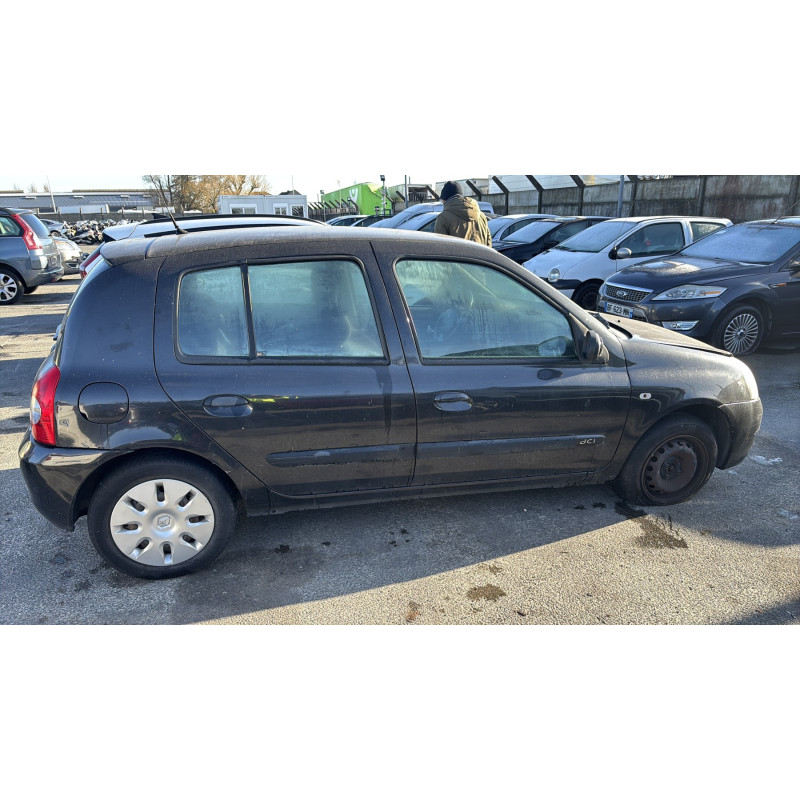 Aile avant gauche RENAULT CLIO 2 CAMPUS Photo n°11
