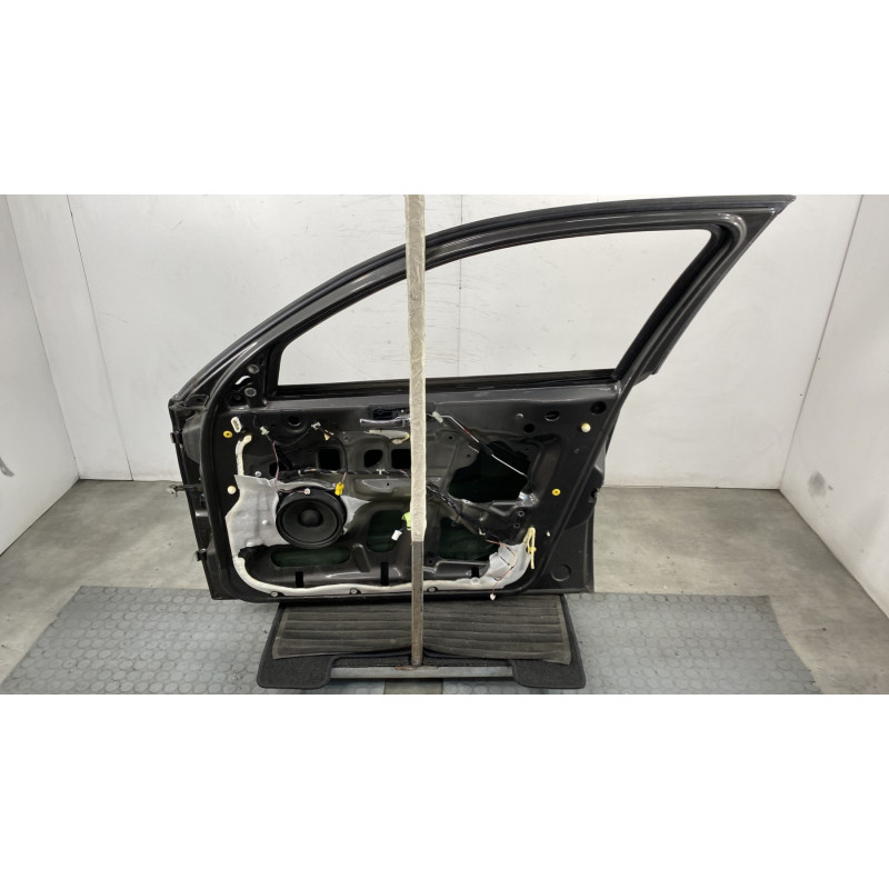 Porte avant droit ALFA ROMEO 147 Photo n°6