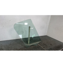 Vitre avant droit RENAULT MASTER 3