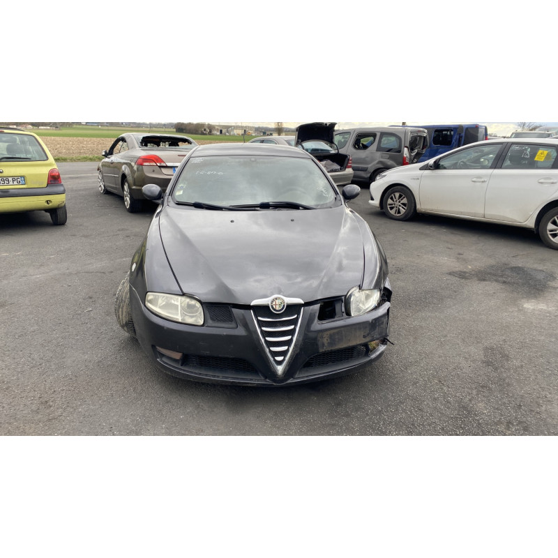 Capot ALFA ROMEO GT Photo n°18