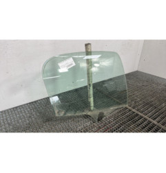 Vitre arriere droit PEUGEOT 206