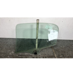 Vitre arriere droit PEUGEOT 206