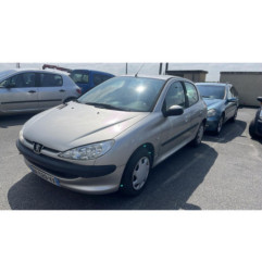 Vitre arriere droit PEUGEOT 206