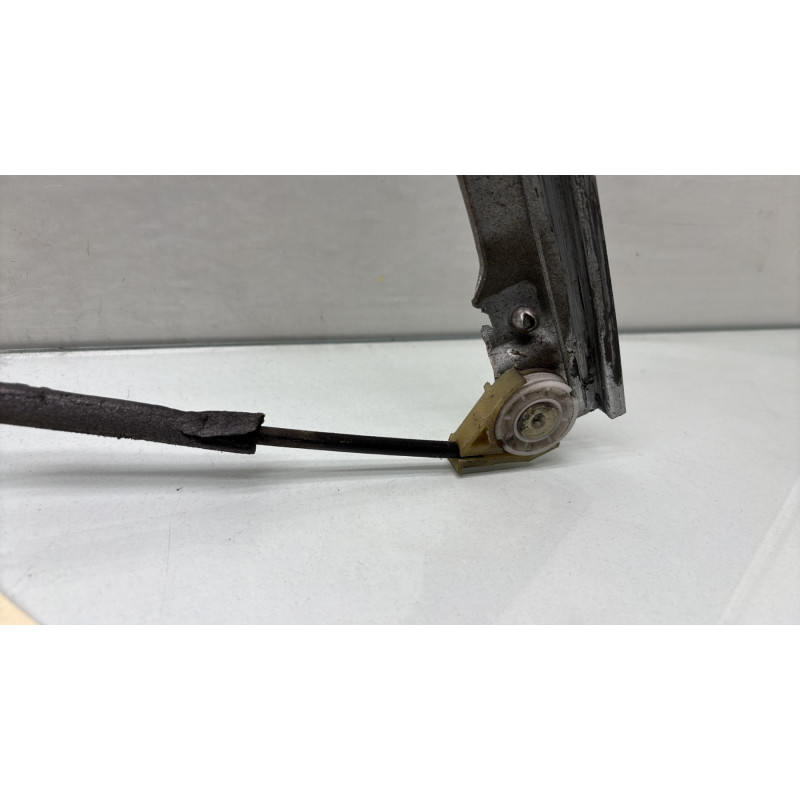 Leve vitre electrique avant droit PEUGEOT 206 Photo n°5