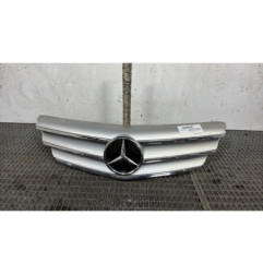 Calandre MERCEDES CLASSE B 245 Photo n°1