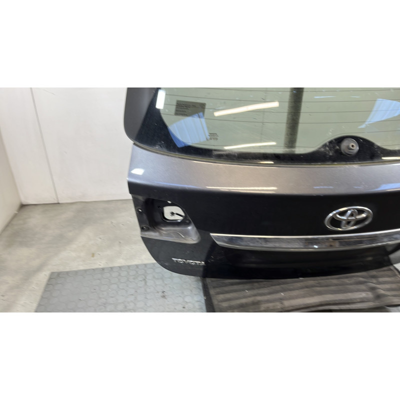 Malle/Hayon arriere TOYOTA AVENSIS 3 Photo n°6