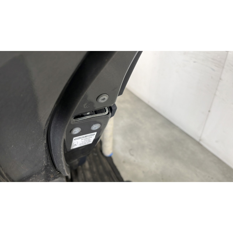 Porte arriere gauche TOYOTA AVENSIS 3 Photo n°3