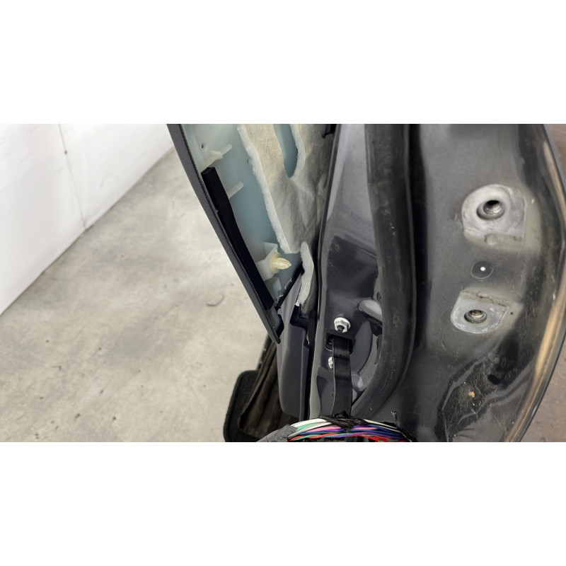 Porte avant gauche TOYOTA AVENSIS 3 Photo n°4