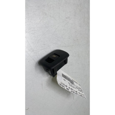 Interrupteur de leve vitre arriere droit PEUGEOT 207 Photo n°1