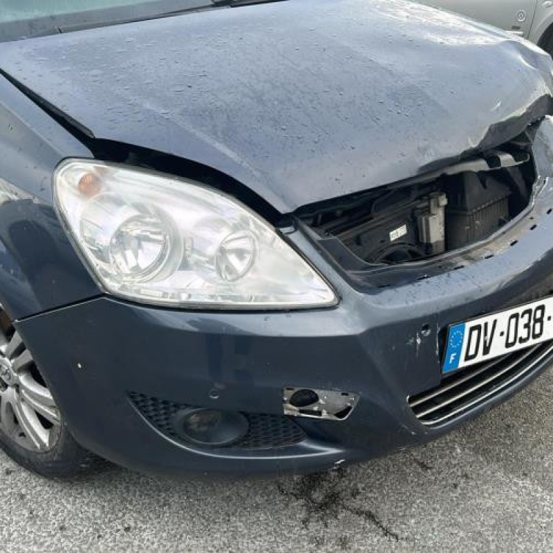 Vitre avant droit OPEL ZAFIRA B Photo n°8