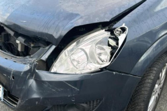 Vitre avant droit OPEL ZAFIRA B