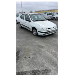 Cremaillere assistee RENAULT MEGANE 1