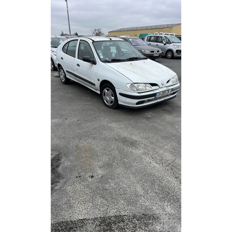 Cremaillere assistee RENAULT MEGANE 1 Photo n°5