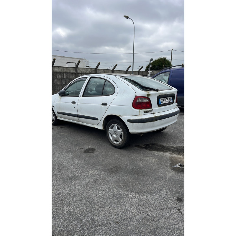 Cremaillere assistee RENAULT MEGANE 1 Photo n°7