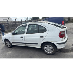 Cremaillere assistee RENAULT MEGANE 1