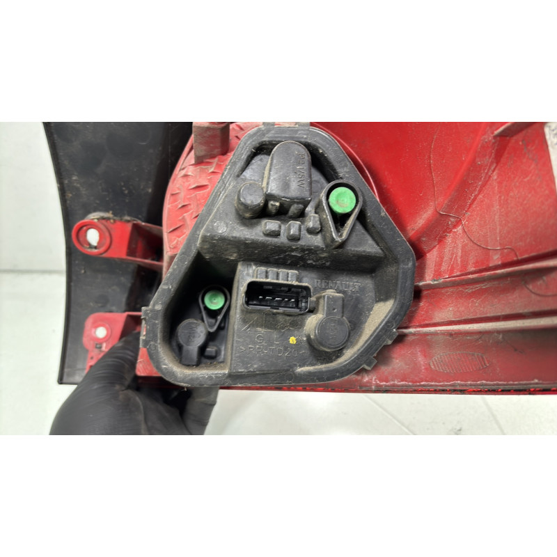 Feu arriere principal gauche (feux) RENAULT CLIO 3 Photo n°5