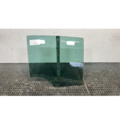 Vitre arriere droit RENAULT CLIO 3 Photo n°1