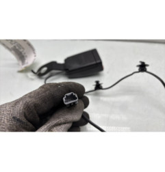 Attache ceinture avant droit DACIA SANDERO 2