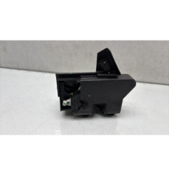 Serrure arriere droit DACIA SANDERO 2