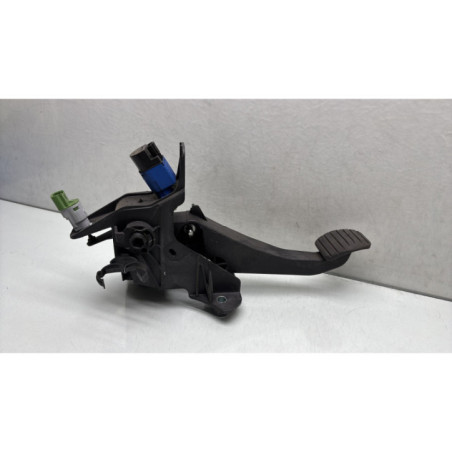 Pedale d'embrayage DACIA SANDERO 2