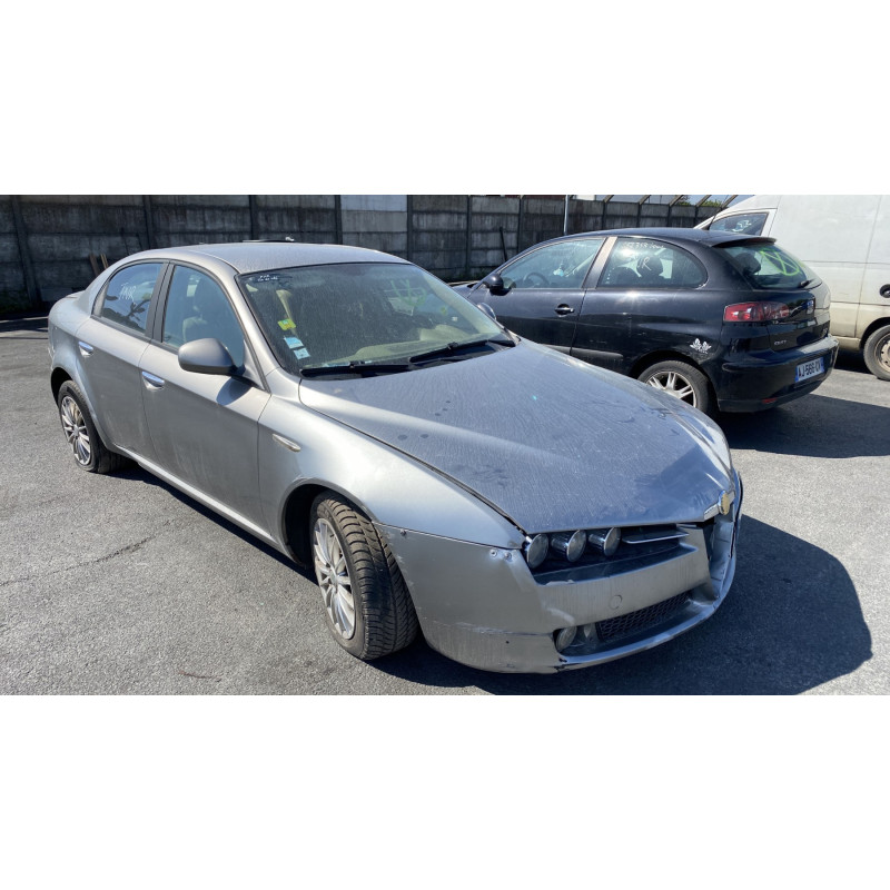 Feu arriere secondaire droit (feux) ALFA ROMEO 159 Photo n°7