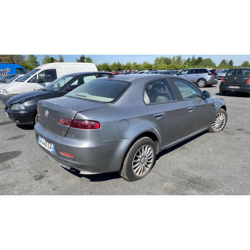 Feu arriere secondaire droit (feux) ALFA ROMEO 159 Photo n°8