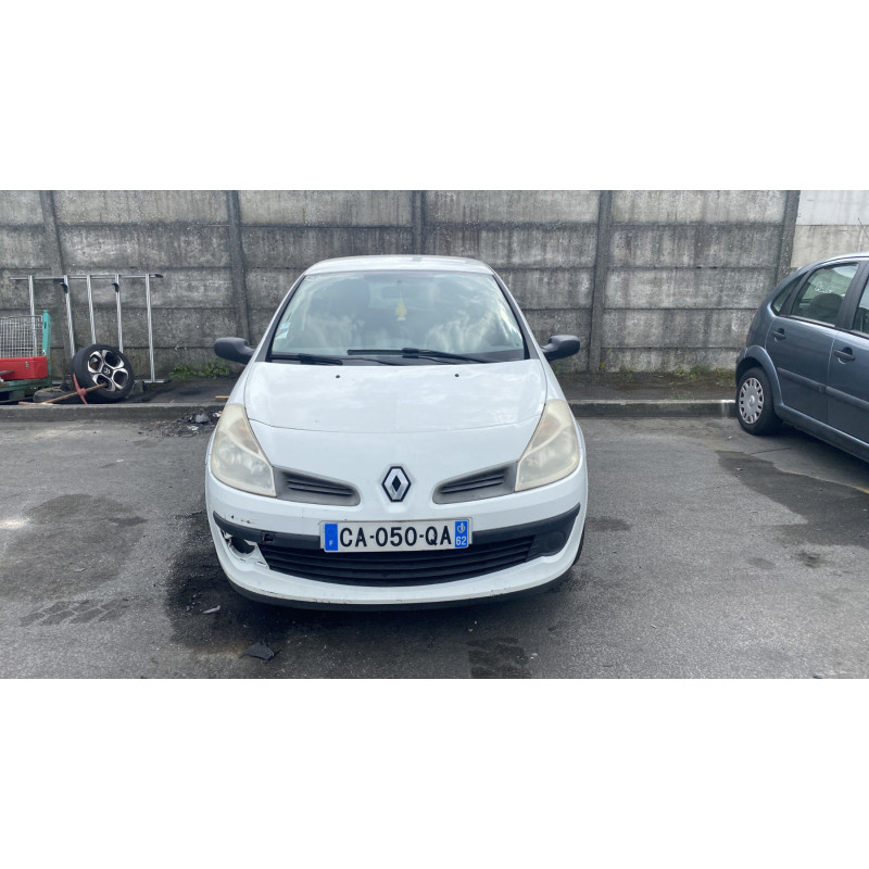 Leve vitre electrique avant gauche RENAULT CLIO 3 Photo n°17