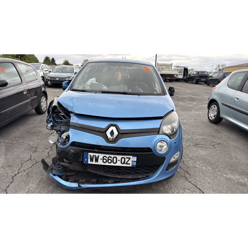 Feu arriere secondaire droit (feux) RENAULT TWINGO 2 Photo n°12