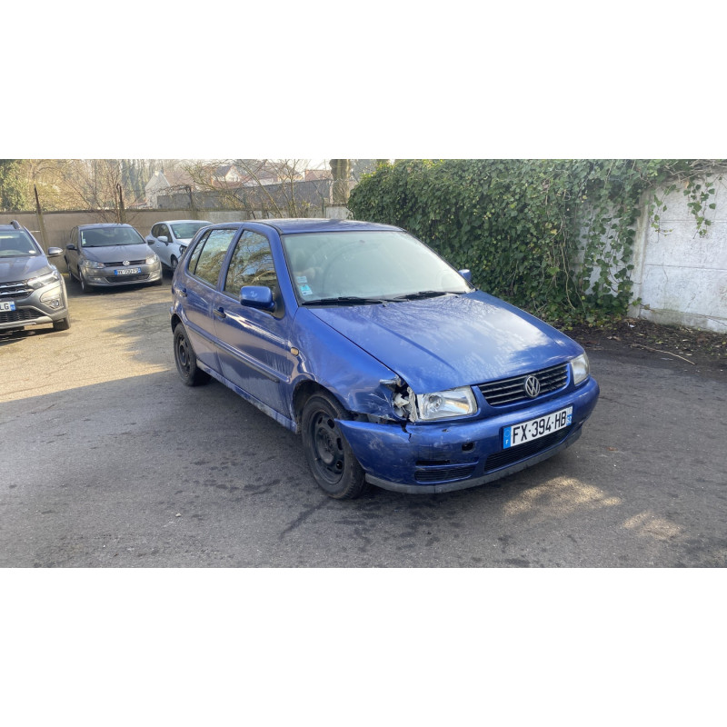 Vitre arriere gauche VOLKSWAGEN POLO 3 Photo n°7