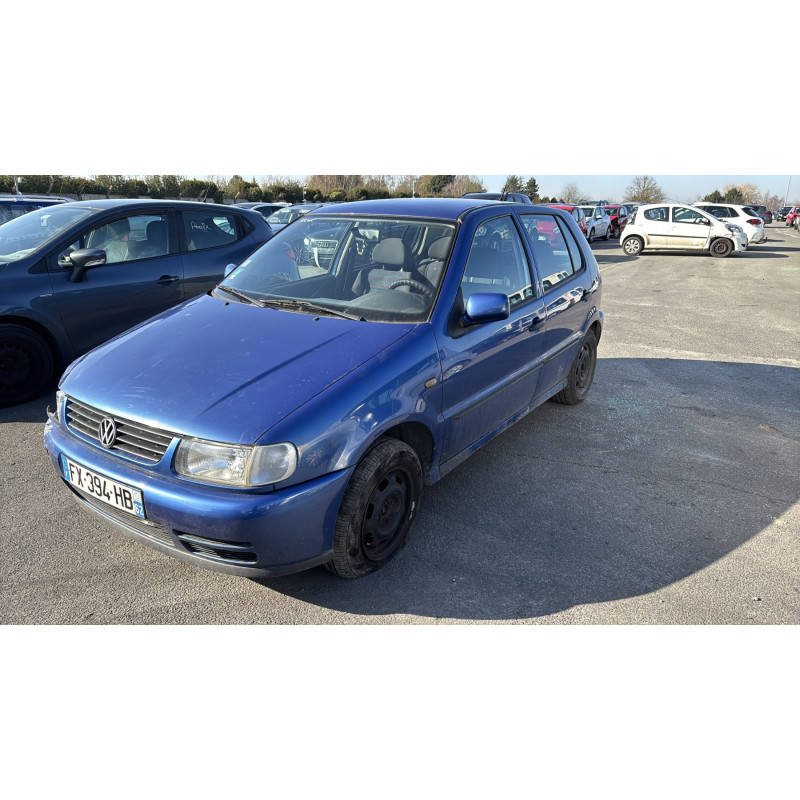 Vitre arriere gauche VOLKSWAGEN POLO 3 Photo n°8