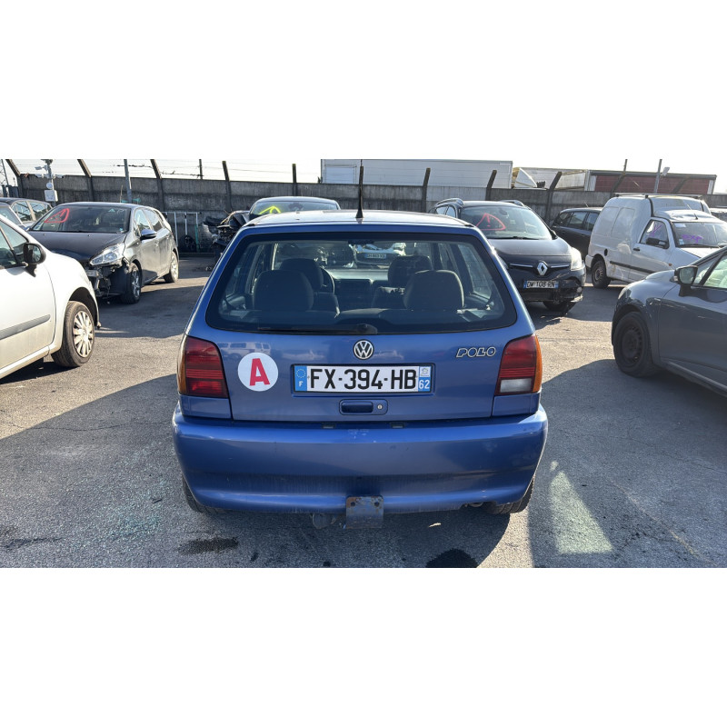 Vitre arriere gauche VOLKSWAGEN POLO 3 Photo n°12