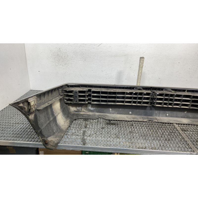 Pare choc arriere PEUGEOT 405 Photo n°6