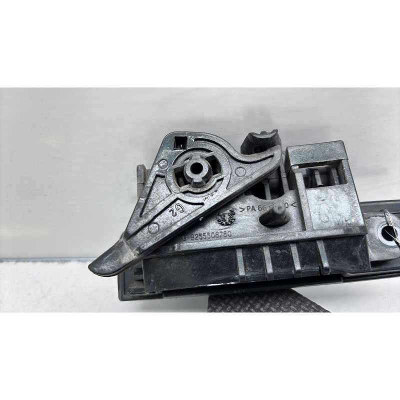 Poignee porte arriere gauche PEUGEOT 405 Photo n°4