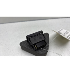 Interrupteur de leve vitre avant droit PEUGEOT 405